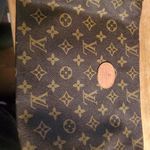 Possibly louis Vuitton Handbags - Louis Vuitton Cosmetic bag
